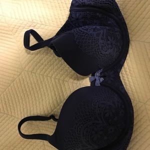 VS Bra